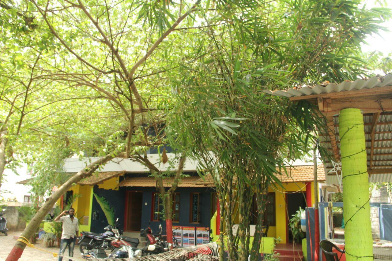 Hotel Heavenly Breeze Varkala Esterno foto