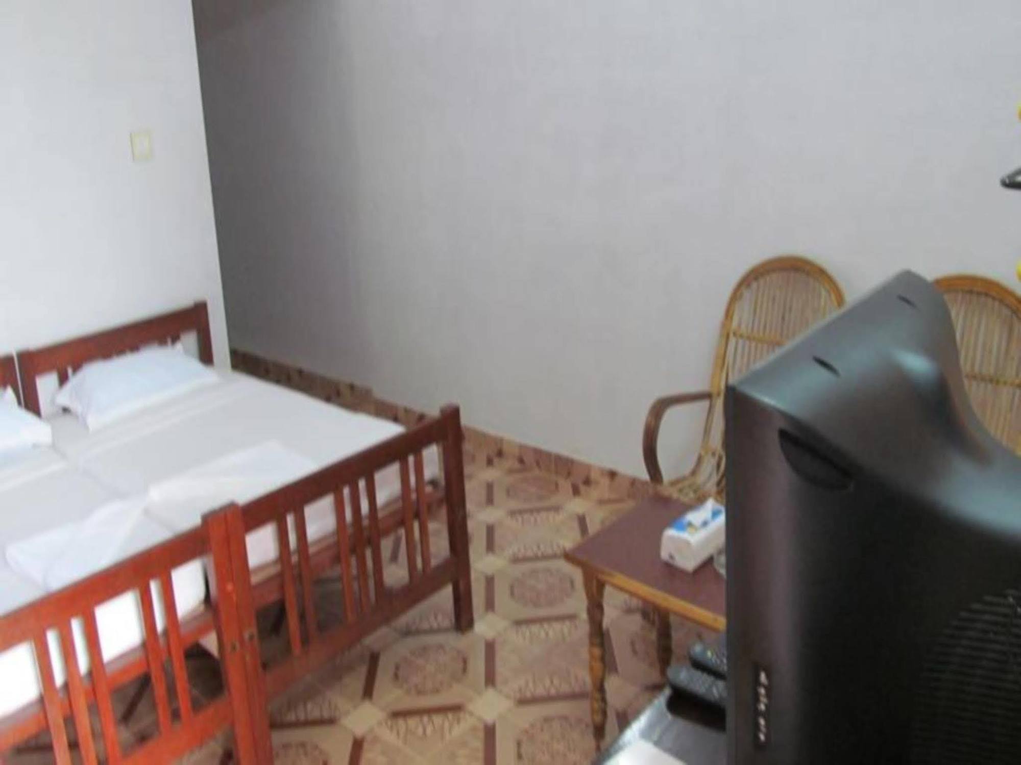 Hotel Heavenly Breeze Varkala Esterno foto